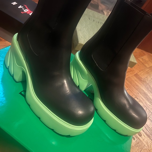 Bottega Veneta Ankle Boots & Booties - Picture 2 of 3